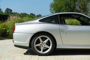 Image 17/50 of Ferrari 550 Maranello (2000)