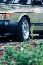 Image 25/50 of Saab 900 (1992)