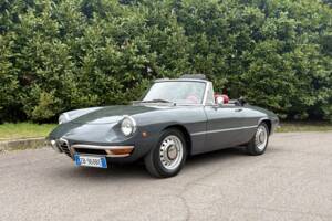 Afbeelding 1/32 van Alfa Romeo 1750 Spider Veloce (1969)