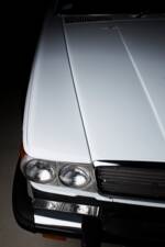 Image 41/48 of Mercedes-Benz 560 SL (1988)