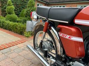 Image 26/35 of Yamaha DUMMY (1975)