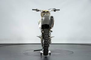 Image 3/50 de Yamaha DUMMY (2007)