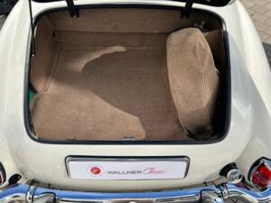 Afbeelding 16/28 van Mercedes-Benz 190 SL (1960)