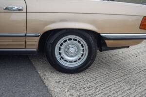 Bild 27/39 von Mercedes-Benz 280 SL (1984)