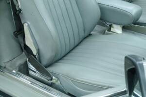 Image 27/50 de Mercedes-Benz 560 SL (1988)