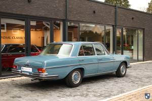 Afbeelding 2/76 van Mercedes-Benz 280 SE (1968)