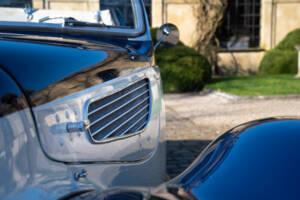 Image 19/32 of BMW 327 (1938)