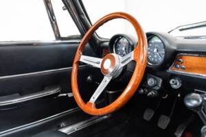 Bild 9/32 von Alfa Romeo Giulia 1600 GT Junior (1972)