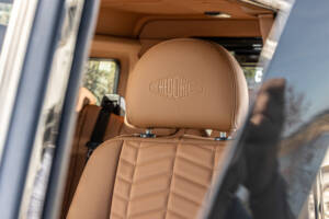 Bild 11/13 von Land Rover Defender 110 (2009)