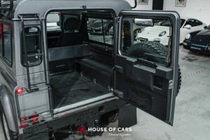 Image 14/25 of Land Rover Defender 90 (2013)