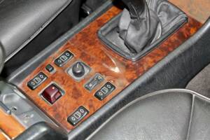 Bild 17/20 von Mercedes-Benz 300 CE-24 (1996)