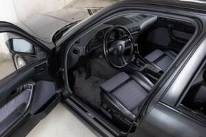 Bild 6/34 von BMW M5 (1993)