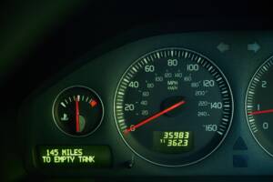 Image 47/50 of Volvo V 70 2.4 (2006)