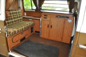 Afbeelding 7/17 van Volkswagen T2b Westfalia (1978)