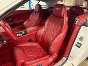 Image 12/20 of Bentley Continental GTC V8 (2012)