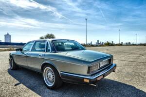 Bild 6/8 von Jaguar XJ 40 4.0 (1994)