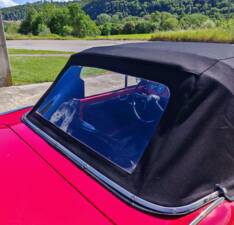Image 15/40 of Innocenti 950 Spider (1963)