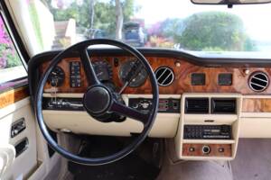 Image 8/12 of Rolls-Royce Silver Spur (1989)