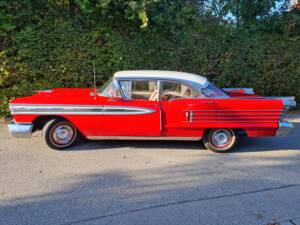 Image 2/4 of Oldsmobile Super 88 Convertible (1958)