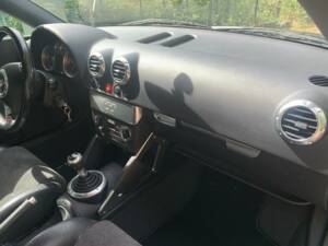 Image 37/72 of Audi TT 1.8 T (2000)