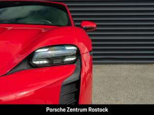 Afbeelding 3/30 van Porsche Taycan Turbo S Sport Turismo (2022)