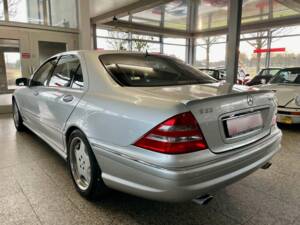 Bild 4/20 von Mercedes-Benz S 55 AMG (2001)