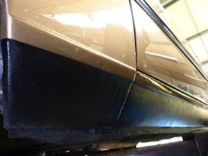 Image 56/76 of BMW 323i (1982)