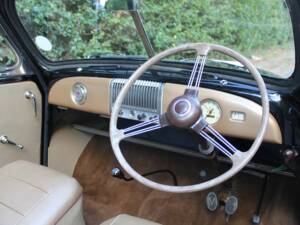 Image 8/21 de Morris Minor MM Tourer (1950)
