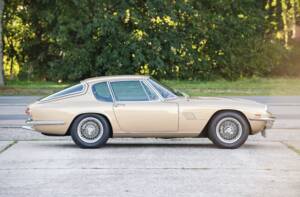Image 8/29 of Maserati Mistral 3700 (1964)