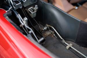 Image 32/50 of Mercedes-Benz 420 SL (1988)