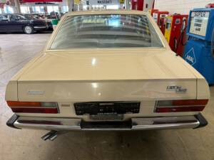 Image 15/17 de FIAT 130 Coupé (1972)