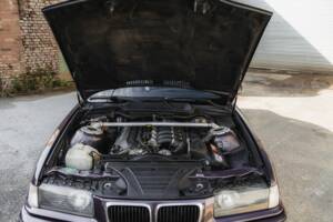 Image 65/80 of BMW M3 (1994)