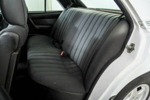 Image 29/50 de Mercedes-Benz 190 D (1986)