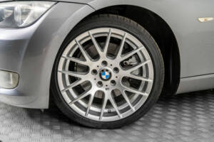 Afbeelding 4/50 van BMW 325i (2007)