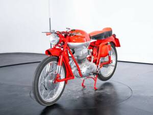 Image 11/50 of MV Agusta DUMMY (1957)