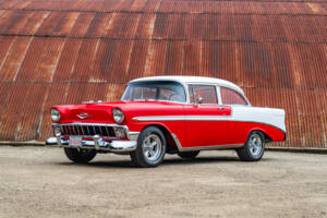 Image 1/44 de Chevrolet Bel Air Hardtop Coupé (1956)