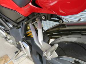 Bild 27/43 von MV Agusta Brutale 750 S (2006)