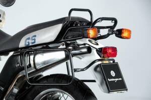 Bild 30/50 von BMW DUMMY (1989)