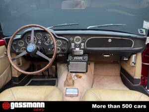 Image 11/15 of Aston Martin DB 5 (1965)