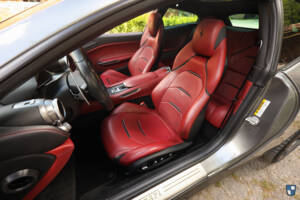 Image 17/61 de Ferrari GTC4Lusso (2017)