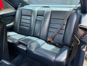 Image 16/27 of Mercedes-Benz 380 SEC (1984)