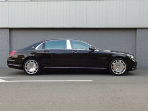 Bild 5/99 von Mercedes-Benz Maybach S 500 (2015)