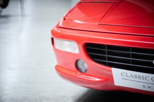 Immagine 48/99 di Ferrari F 355 Berlinetta (1997)