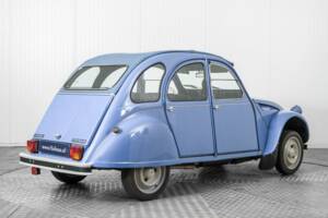 Image 2/50 of Citroën 2 CV 6 (1985)