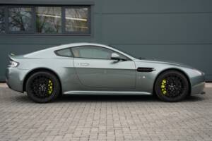 Bild 3/50 von Aston Martin V12 Vantage AMR (2017)