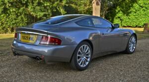 Image 14/50 de Aston Martin V12 Vanquish (2001)
