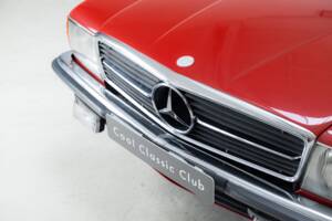 Image 27/38 of Mercedes-Benz 350 SL (1973)
