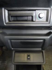Image 9/36 of Volkswagen Golf Mk I Convertible 1.6 (1987)