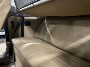 Imagen 19/26 de Volkswagen Käfer 1303 LS (1976)