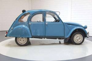 Image 15/19 de Citroën 2 CV 6 (1990)